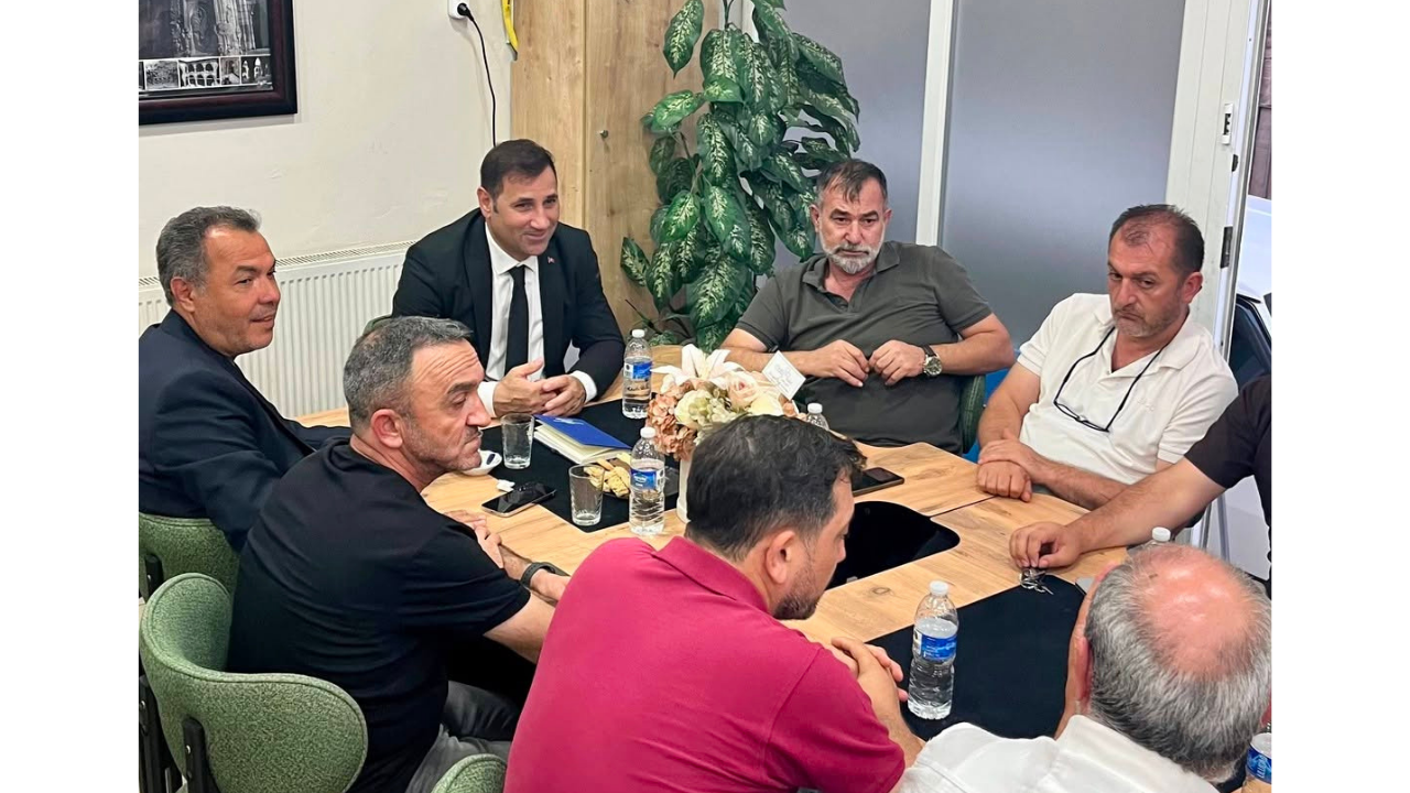 Bedfe Başkan Adayı Latif Albayrak’tan Yıldırım Erzurumlular Derneği Başkanı Eren Düzen’e Hayırlı Olsun Ziyareti3