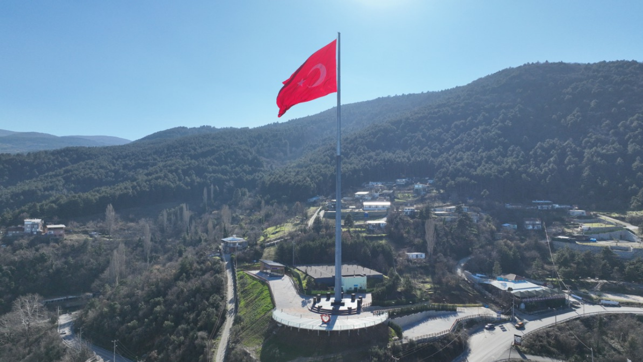 Bursa Bayraktepe Projesi Nerede, Nasıl Gidilir? Uludağ Bakacak Bayraktepe Seyir Terası ve Burfaş Kafe