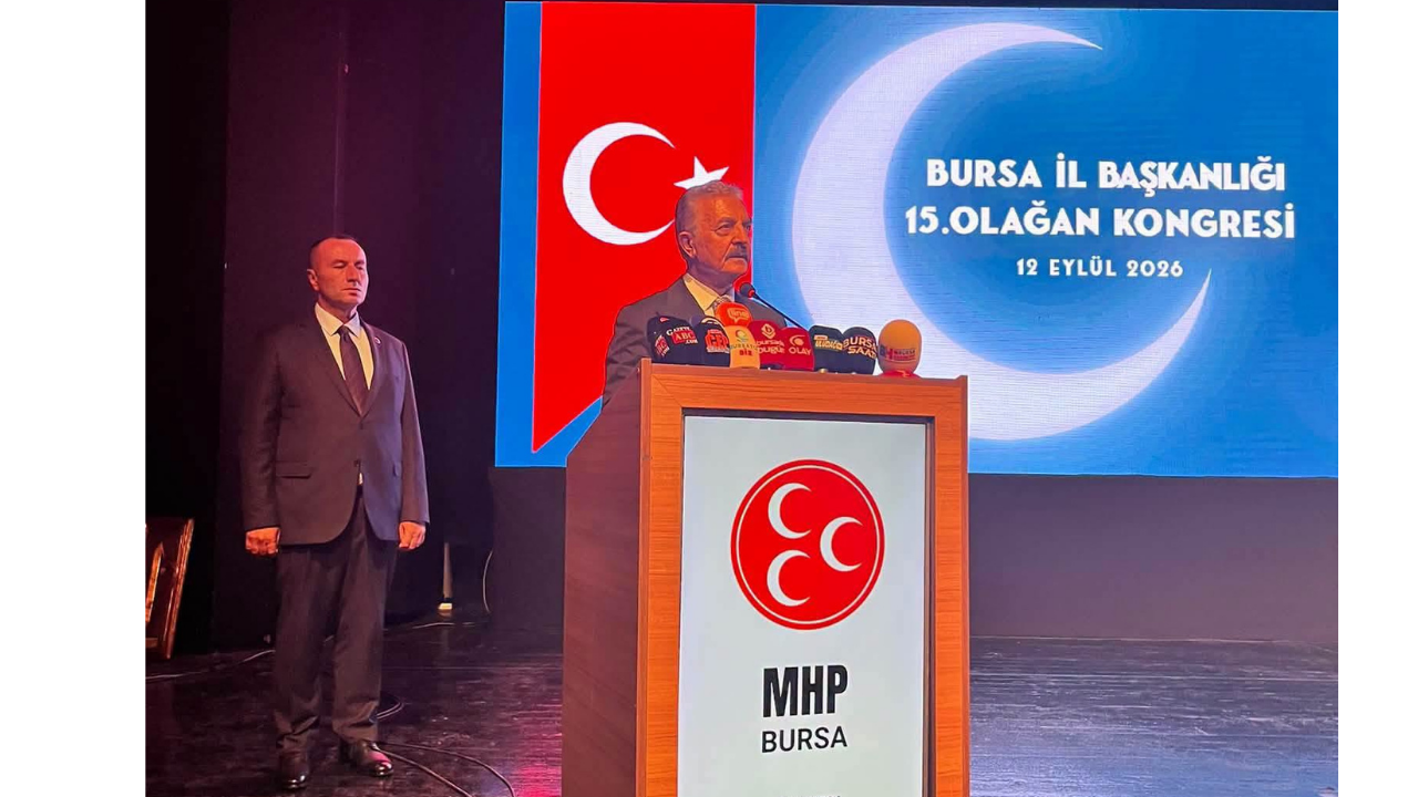 Mhp Bursa’da Bayrak Değişimi Yeni İl Başkanı Mehmet Emin Özcanbaz4