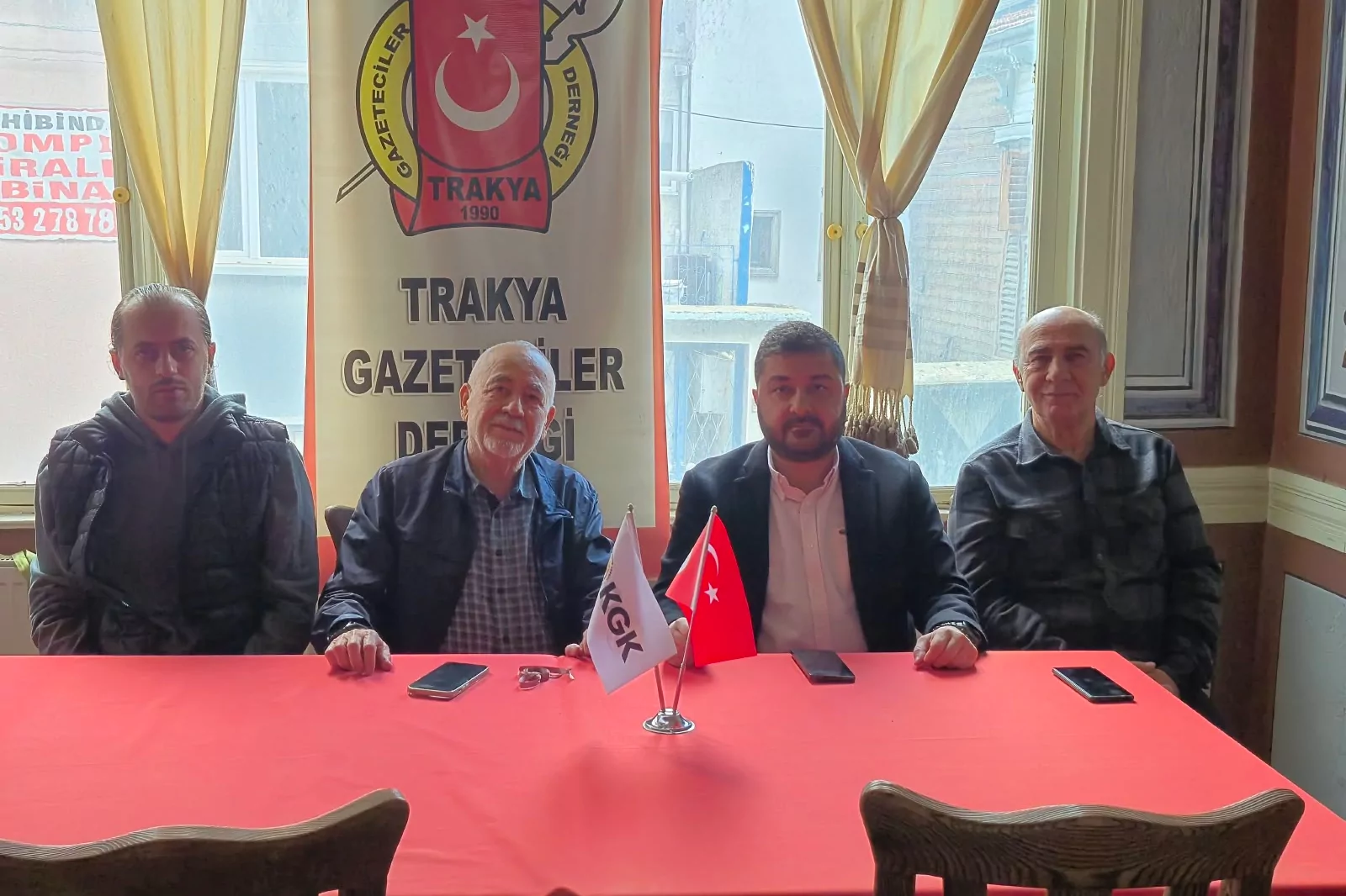 CHP'li Yazgan'dan Trakyalı gazetecilere ziyaret