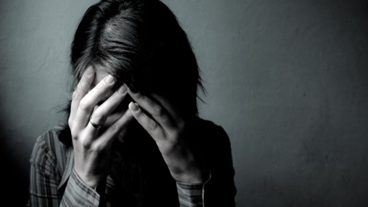 Yalnızlık Korkusu Panik Atağa sebep olabiliyor