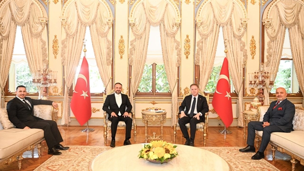 İstanbul Valisi Davut Gül’e makamında hayırlı olsun ziyaretinde bulundu
