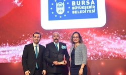 Bursa Büyükşehir’e ‘Yalın Belediyecilik’ ödülü