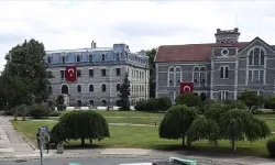 Boğaziçi Üniversitesi'nden uyarı: 'Uygunsuz yakınlaşan öğrencilere soruşturma açılacak'