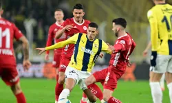 Fenerbahçe, sahasında Antalyaspor’u 3-0 yendi: Maçta Mourinho'ya tribünlerden destek geldi