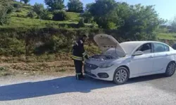 Seyir Halindeki Otomobilde Yangın Paniği: Sürücü Son Anda Kurtuldu