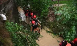Çin’de Heyelan Felaketi: En Az 10 Kişi Mahsur Kaldı