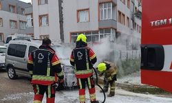 Bandırma’da Araç Yangını Paniğe Neden Oldu