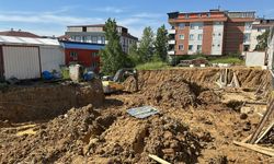 Sancaktepe'de İnşaat Alanında Toprak Kayması: 3 İşçi Yaralı Kurtarıldı
