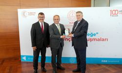 BURSA İTÜDER, İTÜ REKTÖRÜ PROF.DR. HASAN MANDAL’I BURSALI ÖĞRENCİLERLE BULUŞTURDU