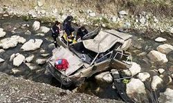 Kastamonu’da Trafik Kazası: Otomobil Dereye Uçtu, 1 Kişi Hayatını Kaybetti
