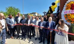 BURSA’DA MUHTEŞEM AÇILIŞ! Karaca Yapı Dekorasyon Yeni Şubesi Törenle Hizmete Girdi