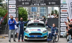 Bursa’da Engel Tanımayan Zafer: Kübra Denizci Keskin Ralli Podyumunda