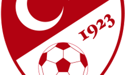 Trendyol Süper Lig 35. Hafta Maç Programı Belli Oldu: Derbi Heyecanı ve Kritik Karşılaşmalar!