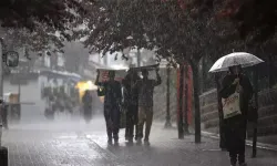 25 İlde Gök Gürültülü Yağış Bekleniyor: Meteoroloji 22 Haziran İçin Uyardı
