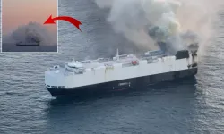 3 Binden Fazla Otomobil Taşıyan Gemi Alaska Açıklarında Alev Aldı
