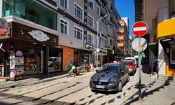 Bursa’da Görünmeyen Tehlike! Sürücülere Ceza Yağdıran Tabela Tepki Çekti