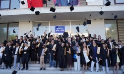 Bursa’da Mezuniyet Coşkusu: Uludağ Üniversitesi Orhangazi MYO’da Gurur Günü