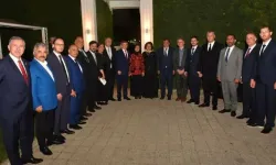 Bursa’da Siyaset Dünyasını Buluşturan Düğün