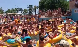 İzmir'deki Uygun Fiyatlı Aquaparkta Yoğunluk Kamerada