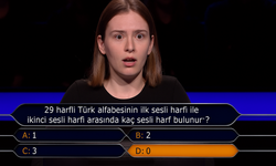 Kim Milyoner Olmak İster'de Alfabe Sorusu Damga Vurdu! Genç Yarışmacı Cevapla Şoke Oldu