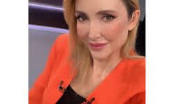 TRT Spikeri Oya Eren, Festivalde Yönetmen Ecre Begüm Bayrak’a Tepki Gösterip Sahneyi Terk Etti