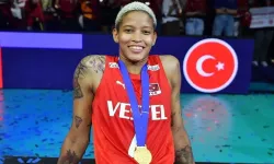 Vargas Neden Yok? Filenin Sultanları Kadrosunda Vargas Sakatlandı mı?