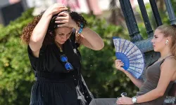 Antalya'da Sıcaklık 46,6 Dereceye Ulaştı: 53 Derece Hissedildi!