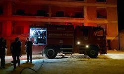 Bursa İnegöl’de Ağaçlık Alanda Yangın: Çatıda Hasar Oluştu