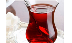 Çay Tiryakilerine Kötü Haber: Kuru Çay Fiyatlarına Yine Zam Geldi!
