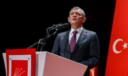 Özgür Özel CHP’li Belediye Başkanlarıyla Genel Merkez’de Buluştu