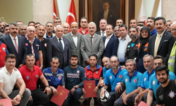Bursa Muş-Der Arama ve Kurtarma Ekibine Üstün Başarı Takdir Belgesi