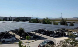 Türkiye'nin En Büyük Güneş Enerjili Otoparkı Kuruldu: Milas-Bodrum Havalimanı'ndan Dev Hamle!