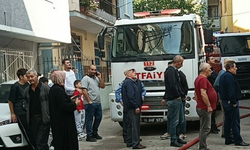 Bursa'da Korkutan Bina Yangını! 4. Kattaki Daire Kül Oldu