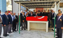 Bursa'da Üzücü Vefat: Kıbrıs Gazisi ve Dernek Başkanı Erdinç Hazar Son Yolculuğuna Uğurlandı