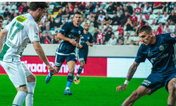 BURSASPOR KUPAYA VEDA ETTİ! Ziraat Türkiye Kupası Maçında Antalyaspor'a 3-0 Yenildi