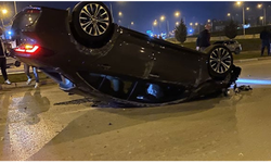 İNEGÖL’DE DEHŞET KAZA! Otomobil Takla Attı: 2 Yaralı