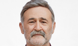 MÜFİT KAYACAN KİMDİR? YAŞI, ROL ALDIĞI DİZİ VE FİLMLER