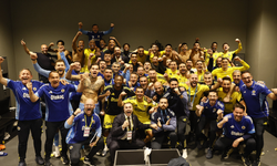 NEFES KESEN DERBİDE TARİH YAZILDI: Fenerbahçe, 2-0'dan Geri Gelip Beşiktaş'ı Yıktı! (3-2)