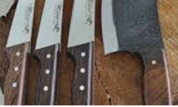 Bursa’da Meslek Liseliler Atağa Kalktı: Kendi Markalarıyla Tescilli Bursa Bıçağı Üretiyorlar