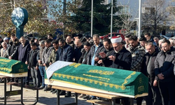 Bursa’daki Dehşet Evi: Hayatını Kaybeden Baba ve Kızı Yan Yana Toprağa Verildi