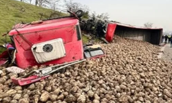 Bursa'daki TIR Kazasından Acı Haber! Otomobilinde Sıkışan Genç Hayatını Kaybetti