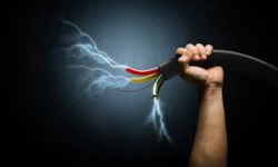 Elektriği Kim Buldu? Antik Çağlardan Günümüze Işık Veren Keşif Serüveni