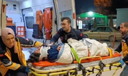 İNEGÖL'DE KORKUNÇ İŞ KAZASI: MARKETİN YÜK ASANSÖRÜNDE SIKIŞAN KADIN İŞÇİ AĞIR YARALANDI