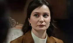 Taşacak Bu Deniz Dizisinin İlve'si Berna Koraltürk Kimdir? Yaşı, Eğitimi ve Kariyeri Hakkında Detaylı Bilgiler