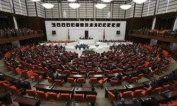 ÜST DÜZEY BÜROKRATLARA SEYYANEN ZAM İPTAL EDİLDİ! TEMMUZ 2025 ZAMMI YÜRÜTMEYİ DURDURMA KARARI