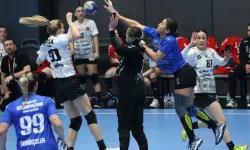 Bursa Büyükşehir Belediyespor Odunpazarı'nı Yenerek Liderliğine devam Etti.