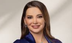 Esra Ezmeci’ye ‘Klinik Psikolog’ Unvanı Nedeniyle 10 Ay Hapis Cezası! Esra Ezmeci Neden Ceza Aldı?