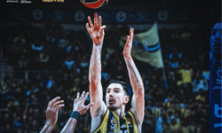 EuroLeague’de Sarı-Lacivert Rüzgarı: Fenerbahçe Beko 79-62 Anadolu Efes