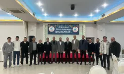 AK Parti Heyeti Van Muradiyeliler Derneği İftarında Buluştu